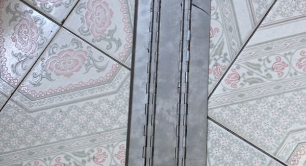 哪里有專業(yè)生產(chǎn)長(zhǎng)合頁(yè),屏風(fēng)合頁(yè)等東莞合頁(yè),東莞鉸鏈的工廠?