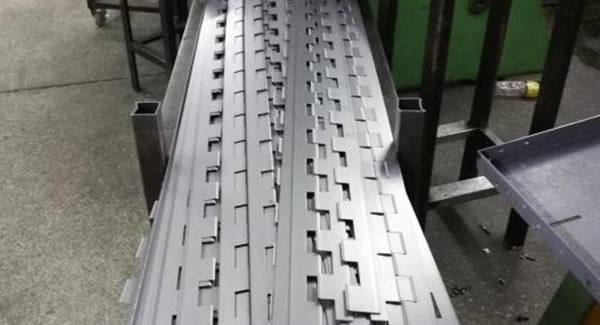 普及合頁(yè)基本知識(shí)，學(xué)會(huì)挑選長(zhǎng)合頁(yè)等東莞合頁(yè)東莞鉸鏈